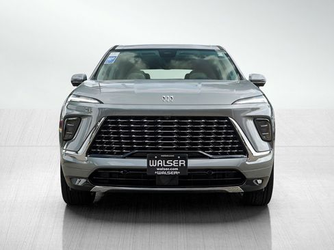 New 2026 Buick Enclave Avenir w/ LPO, Floor Liner Package image 2