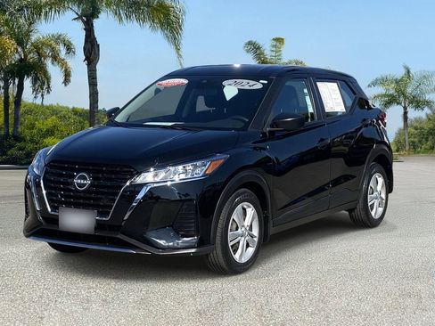 Certified 2024 Nissan Kicks S FWD image 1