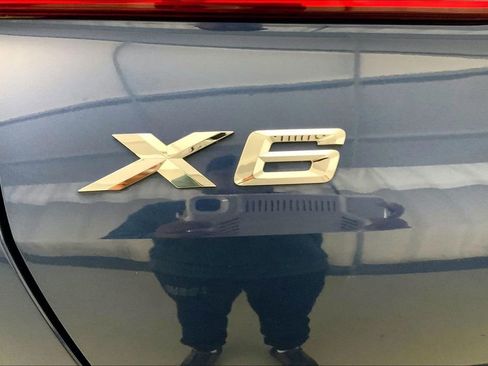 Certified 2023 BMW X6 xDrive40i w/ M Sport Package AWD/4WD image 7