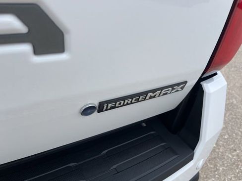 New 2025 Toyota Tacoma TRD Off-Road image 34