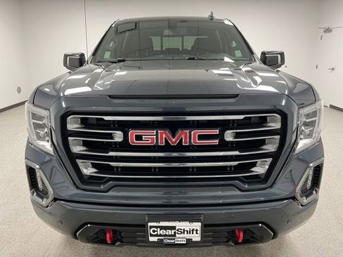 Used 2021 GMC Sierra 1500 AT4 w/ AT4 Preferred Package AWD/4WD image 3
