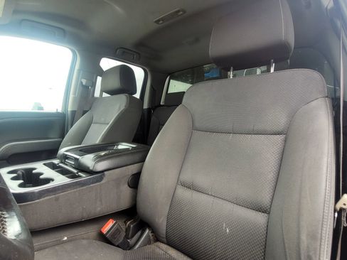 Used 2019 Chevrolet Silverado 1500 LT AWD/4WD image 11