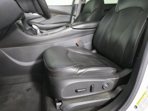 Certified 2020 Buick Envision Essence image 12