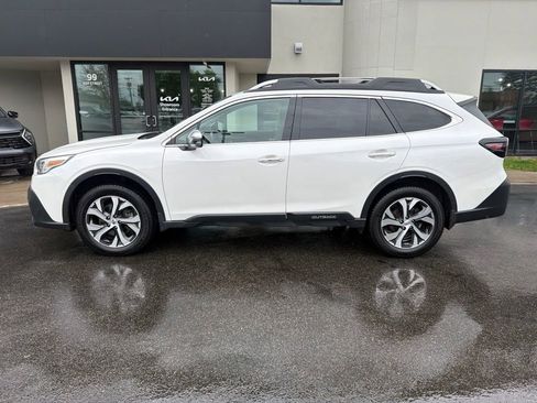 Used 2021 Subaru Outback Touring AWD/4WD image 2