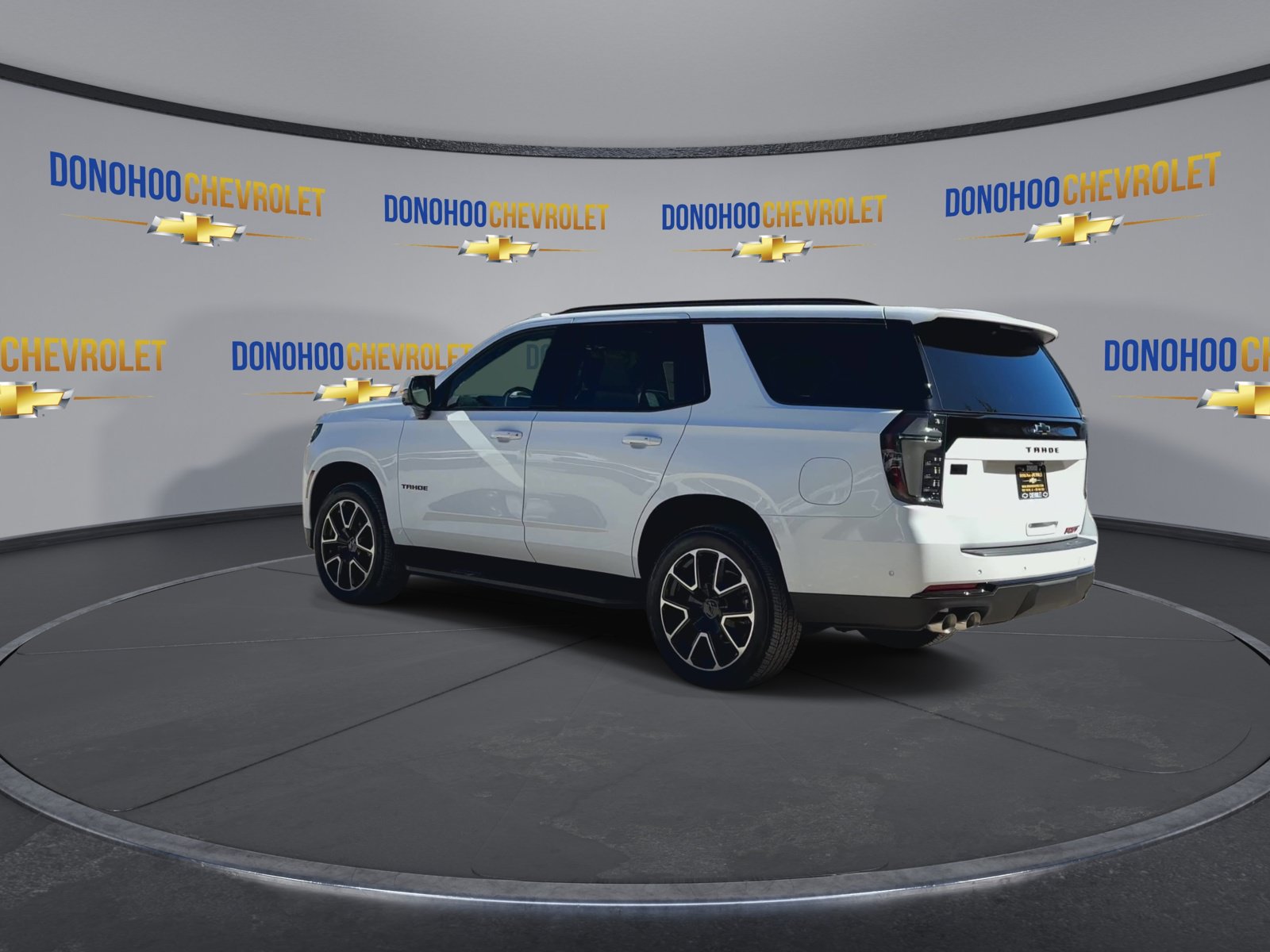 New 2027 Chevrolet Tahoe RST w/ Comfort Package AWD/4WD image 9