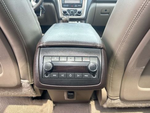 Used 2015 GMC Acadia Denali AWD/4WD image 11