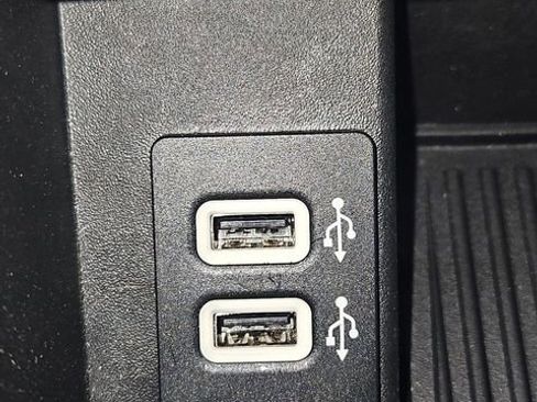 Used 2018 Ford F150 XL w/ Equipment Group 101A Mid image 22