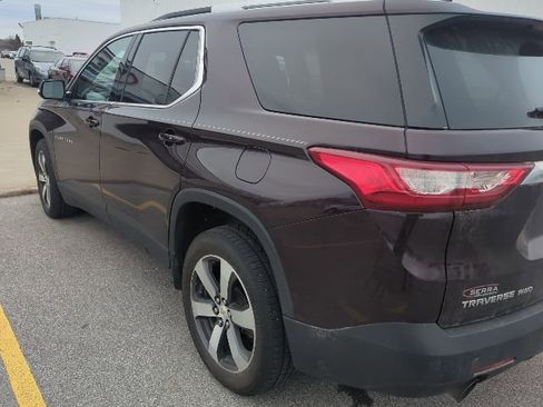 Used 2018 Chevrolet Traverse LT image 6