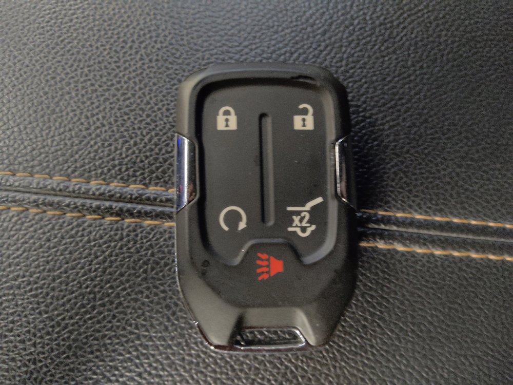 Used 2023 GMC Terrain AT4 w/ Tech Package AWD/4WD image 32