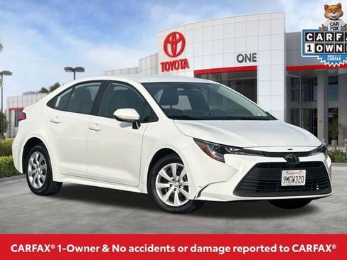 Used 2024 Toyota Corolla LE image 2