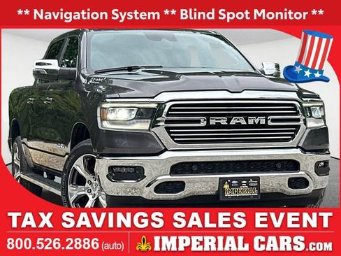 Used 2023 RAM 1500 Laramie AWD/4WD image 1