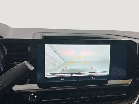 Used 2024 GMC Sierra 3500 SLE w/ SLE Value Package image 14