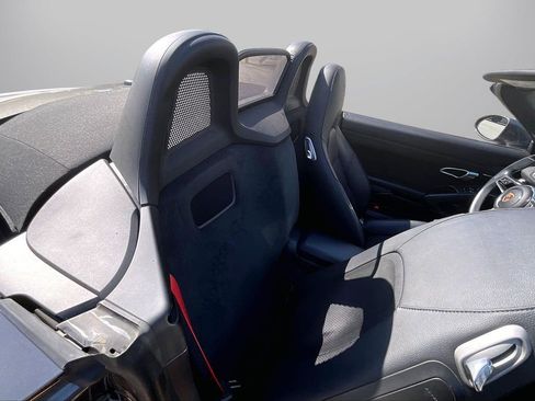 Used 2019 Porsche 718 Boxster GTS image 24