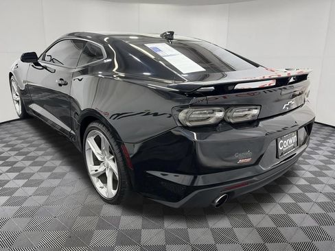 Used 2021 Chevrolet Camaro SS RWD image 5