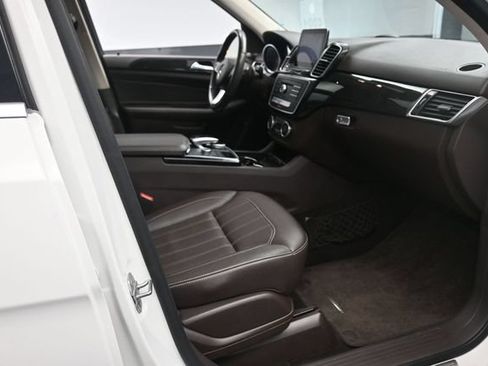 Used 2018 Mercedes-Benz GLE 350 image 27