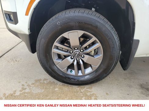 Certified 2025 Nissan Frontier SV w/ SV Convenience Package AWD/4WD image 18