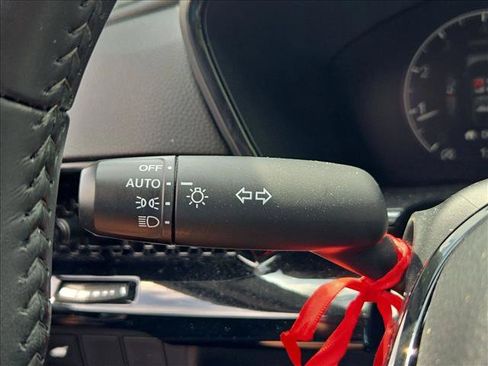 Used 2025 Honda CR-V EX-L image 14