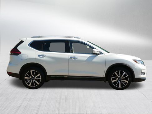 Certified 2020 Nissan Rogue SL w/ Premium Package AWD/4WD image 8