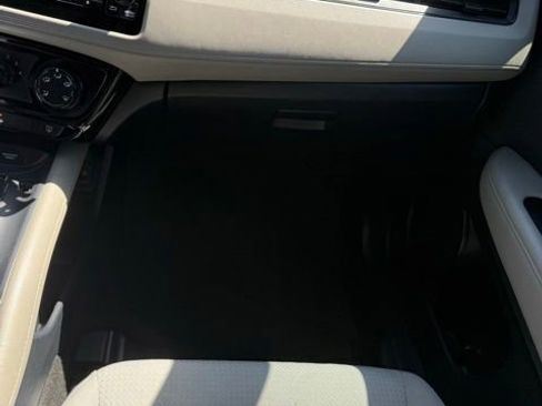 Used 2021 Honda HR-V LX image 29