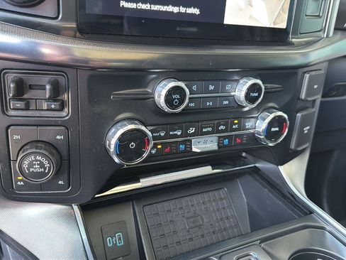 Used 2024 Ford F150 Platinum w/ Equipment Group 702A High AWD/4WD image 28