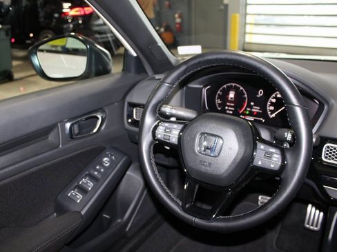 Certified 2025 Honda Civic Sport image 22