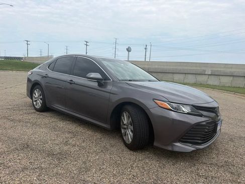 Used 2020 Toyota Camry LE w/ Moonroof Package AWD/4WD image 1