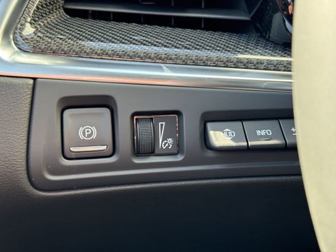 New 2025 Cadillac XT5 Sportv w/ Technology Package image 29