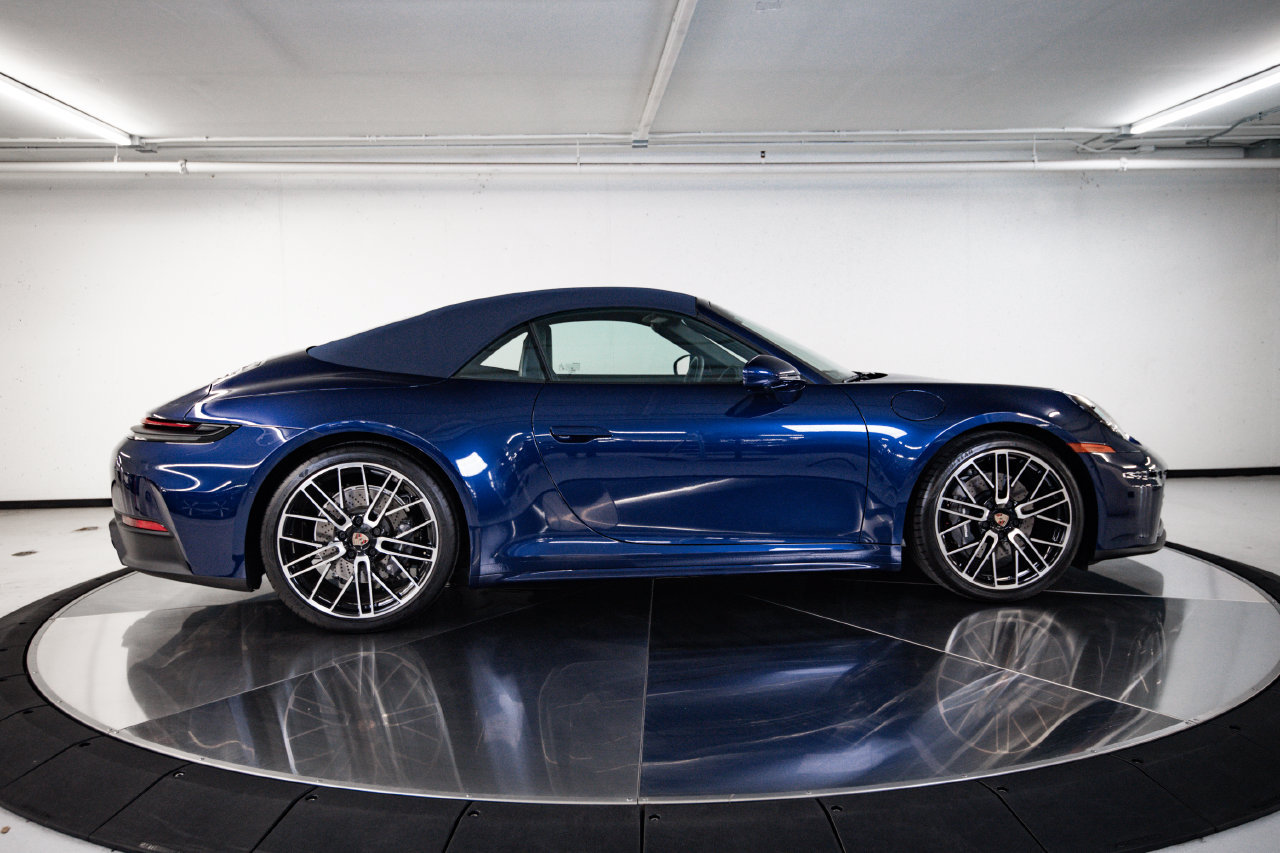 Certified 2026 Porsche 911 Carrera RWD image 8