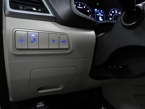 Used 2016 Hyundai Tucson Sport image 22