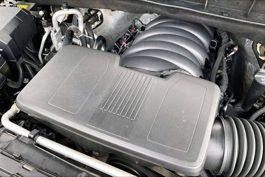 Used 2021 Chevrolet Silverado 1500 RST AWD/4WD image 35