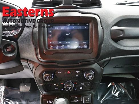 Used 2021 Jeep Renegade Sport AWD/4WD image 11