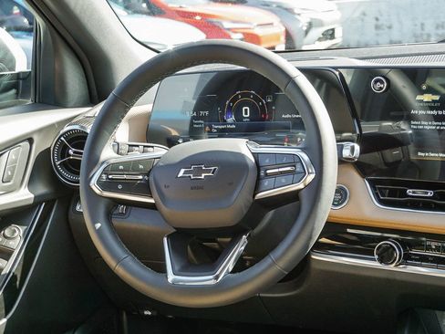 New 2026 Chevrolet Equinox ACTIV w/ Safety and Technology Package FWD image 16