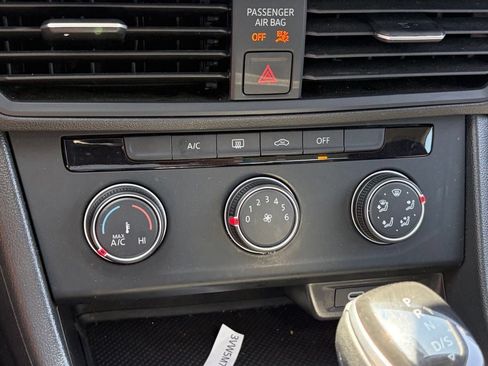 Used 2024 Volkswagen Jetta S FWD image 8