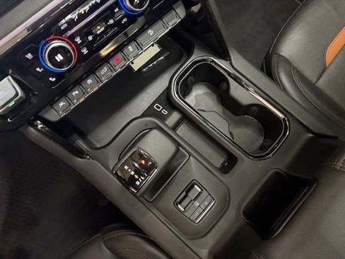 Used 2024 GMC Sierra 1500 AT4 w/ Technology Package image 34