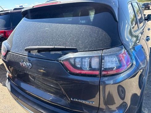 Used 2019 Jeep Cherokee Limited AWD/4WD image 6