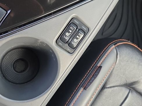 Certified 2024 Subaru Crosstrek 2.5i Limited w/ Crosstrek Mirror Package image 34