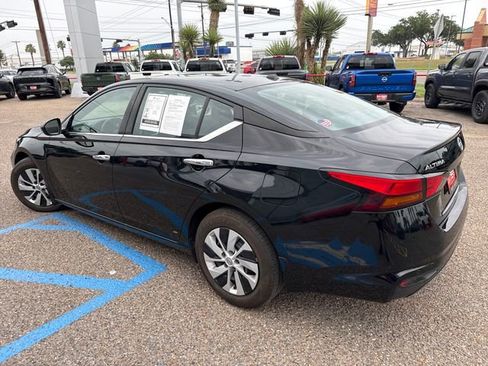 Certified 2025 Nissan Altima 2.5 S FWD image 4