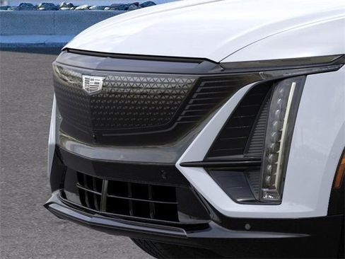 New 2026 Cadillac Lyriq Signature Sport image 13