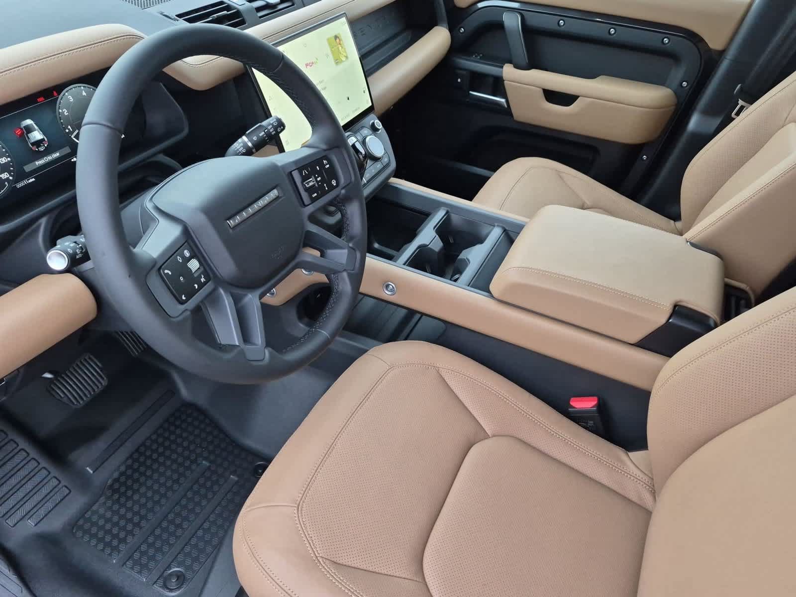 New 2026 Land Rover Defender 110 X-Dynamic SE AWD/4WD image 2