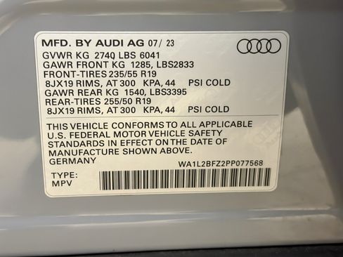 Certified 2023 Audi Q4 e-tron Premium Plus w/ Premium Plus AWD/4WD image 28