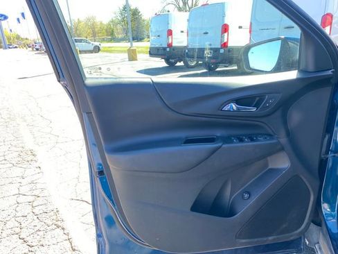 Used 2020 Chevrolet Equinox LT w/ Driver Convenience Package FWD image 15