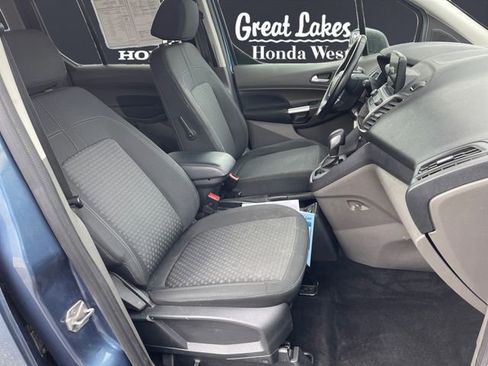 Used 2022 Ford Transit Connect XLT FWD image 15