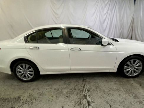Used 2012 Honda Accord EX-L image 9