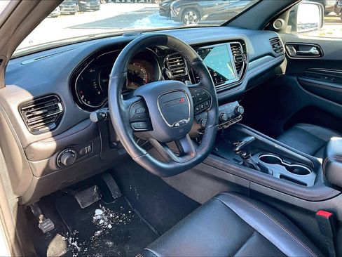 Certified 2025 Dodge Durango GT image 18