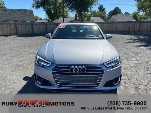 Used 2019 Audi A4 2.0T Prestige AWD/4WD image 2