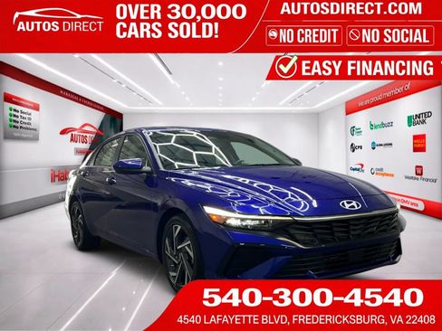 Used 2025 Hyundai Elantra SEL FWD image 1
