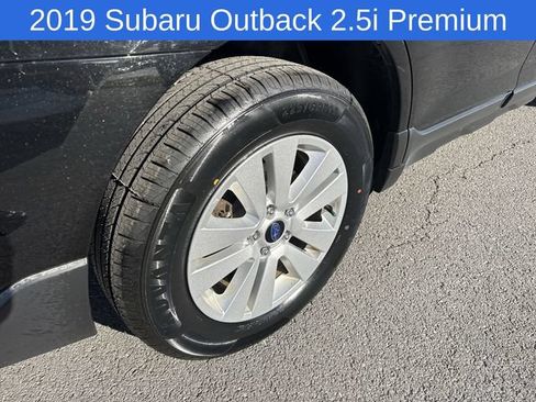 Used 2019 Subaru Outback 2.5i Premium AWD/4WD image 18