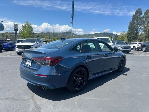 Used 2026 Honda Civic Sport image 3