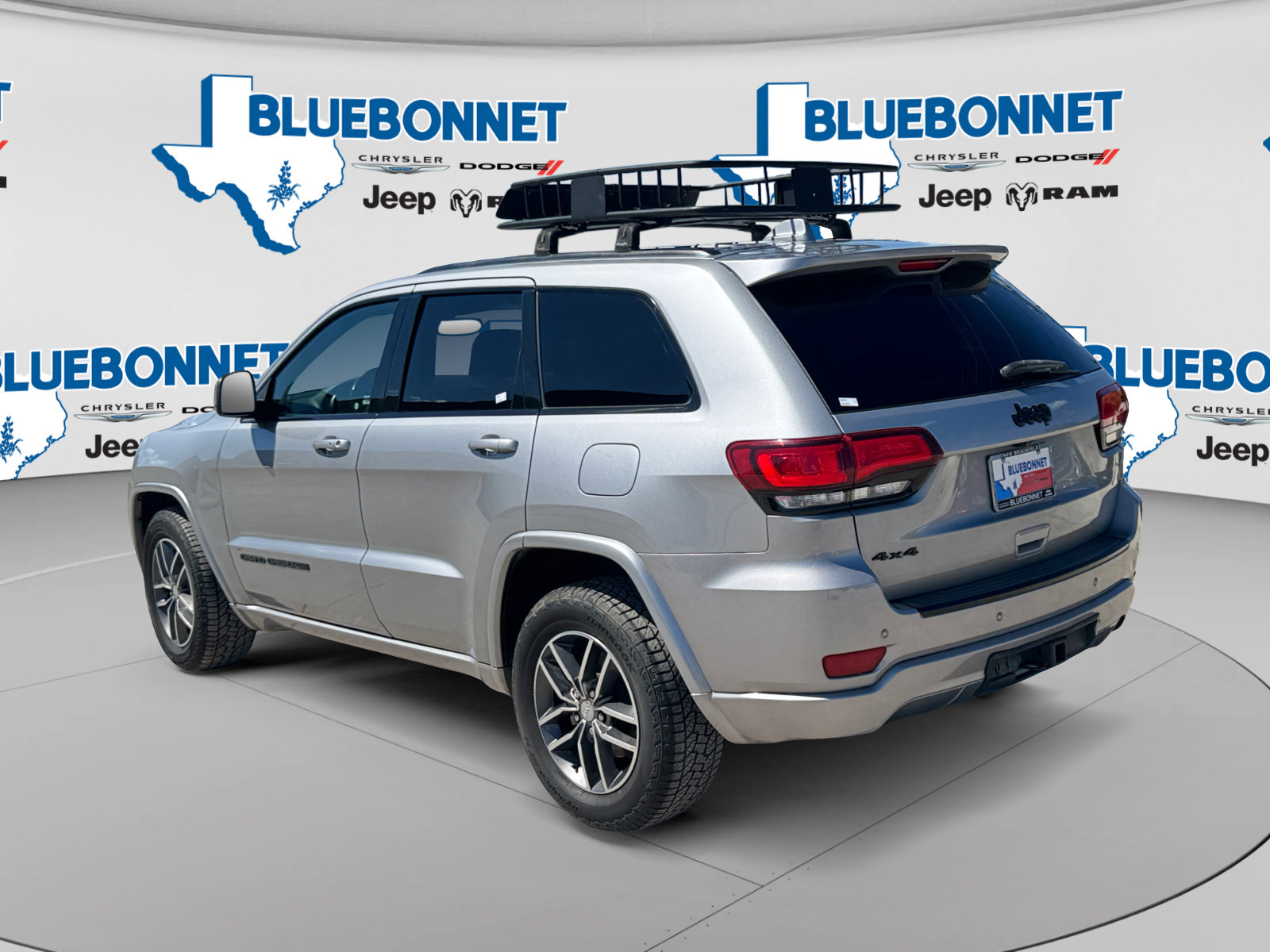 Certified 2017 Jeep Grand Cherokee Altitude AWD/4WD image 7