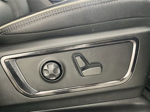 Used 2023 RAM 1500 Limited image 45